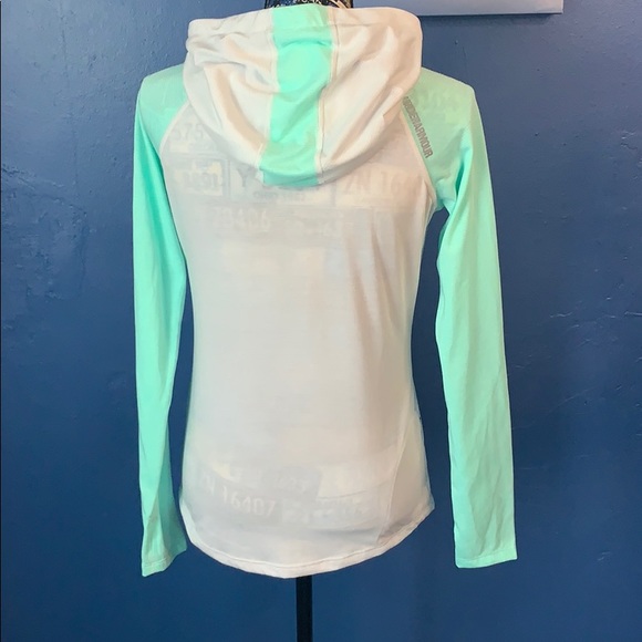 Under Armour Long Sleeve Running Top - Picture 4 of 6